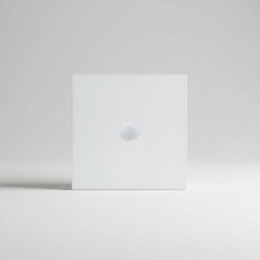 Moderner Minimalistischer Metallwürfel - Aurelex